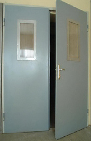 Огнеупорная дверь EI 60 остекленная для больницы